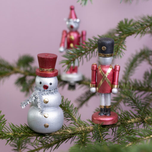 Houten Kersthangers Sneeuwpop en Notenkraker
